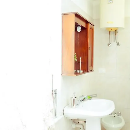 Arena Bb Appartement *